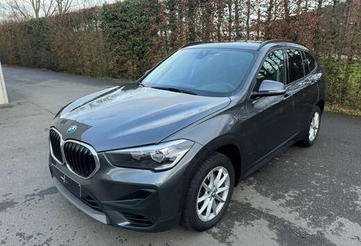BMW 1.5iA sDrive18 / CUIR /  / NAVI / / PDC /
