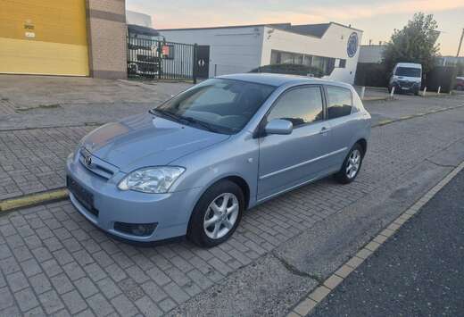 Toyota 1.4i VVT-i 16v - Airco - Parkingssensoren + Ke ...
