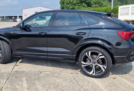 Audi Q3 45 TFSIe PHEV S line S tronic (180 kW)