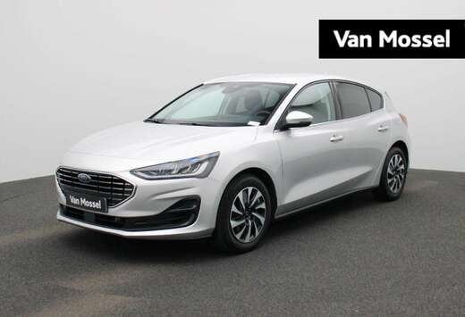 Ford 1.0 EcoBoost Hybrid Titanium  Camera  Navigatie