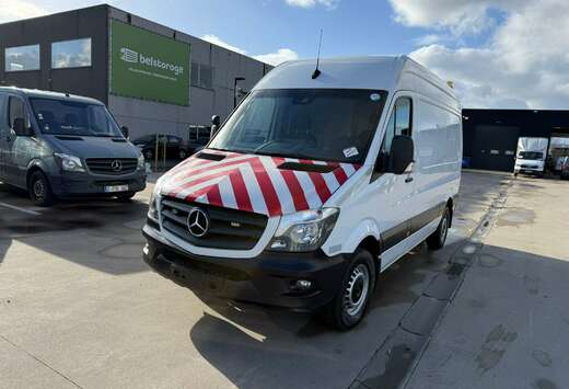 Mercedes-Benz 316 (Stock ID 50002)