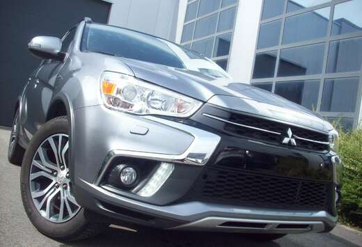 Mitsubishi 1.6i 2WD Cleartec Instyle