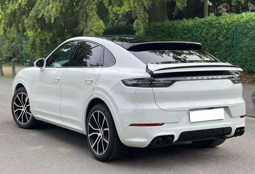 Porsche 4.0 Turbo V8 PHEV S Tiptronic