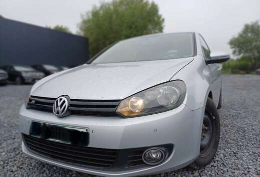 Volkswagen Golf 1.6 CR TDi Highline DPF
