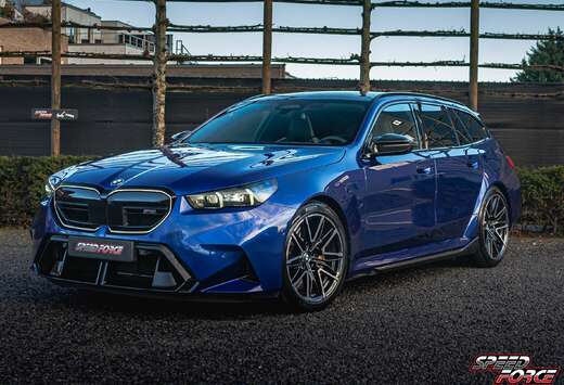 BMW Touring 4.4 PHEV   Keramische remmen  Shadow