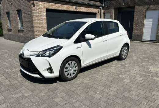 Toyota Yaris Hybrid 1.5i VVT-i 2020 64000 km