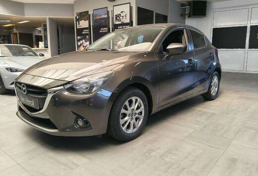 Mazda 1.5 SKY-G Plug Edition automaat