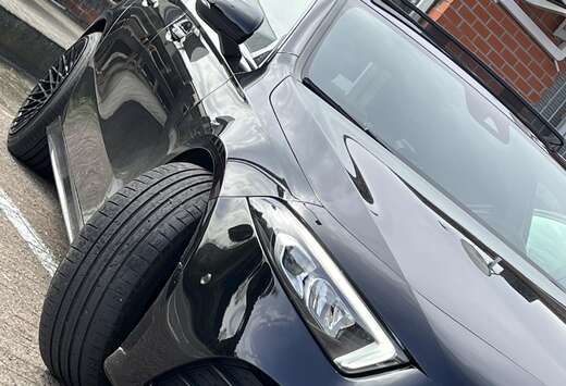 Mercedes-Benz 7G-DCT AMG Line