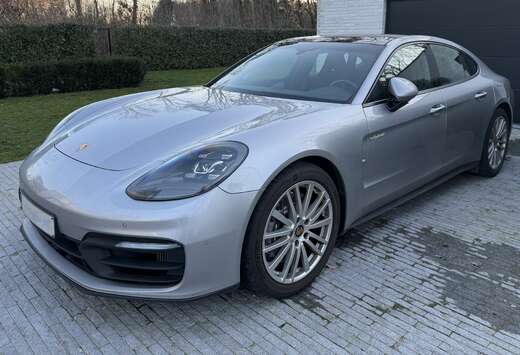 Porsche Panamera 4 e-Hybrid 2.9 V6 Turbo PHEV PDK