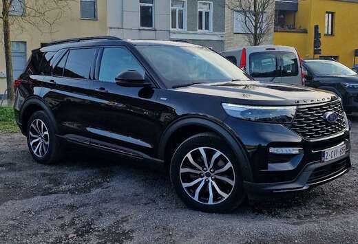 Ford EcoBoost Plug-in Hybrid ST-LINE