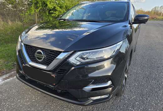 Nissan 1.3 DIG-T Tekna DCT