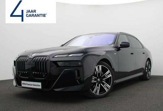 BMW M SPORT - SKY LOUNGE - ICONIC