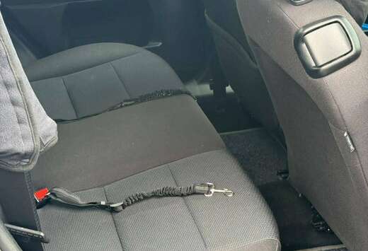 Mazda 1.4i 16v Active