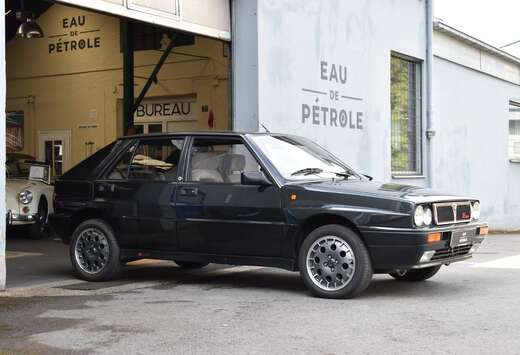 Lancia HF Integrale 8V