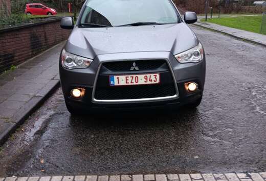 Mitsubishi 1.6i 2WD CityZen