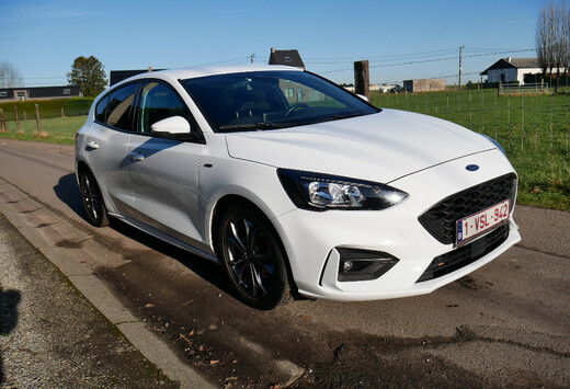 Ford Focus 1.5 EcoBoost 150 ch ST-Line Business