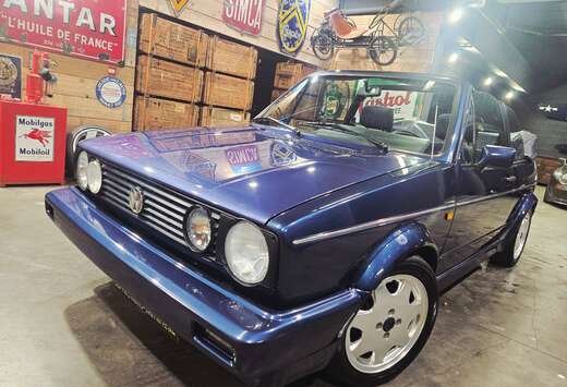 Volkswagen 1.8i AVEC CAPOTE ELECTRIQUE & PRIX ATTRACT ...