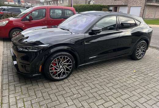 Ford Mustang Mach-E AWD GT