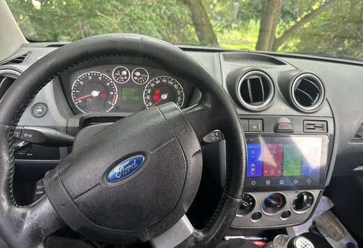 Ford Fiesta Classic 1.3i Navy