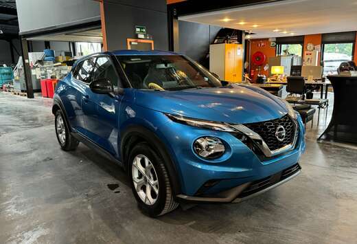 Nissan Juke 1.0 DIG-T 2WD Acenta (EU6AP) automatique