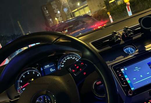 Volkswagen 1.8 TSI Exclusive