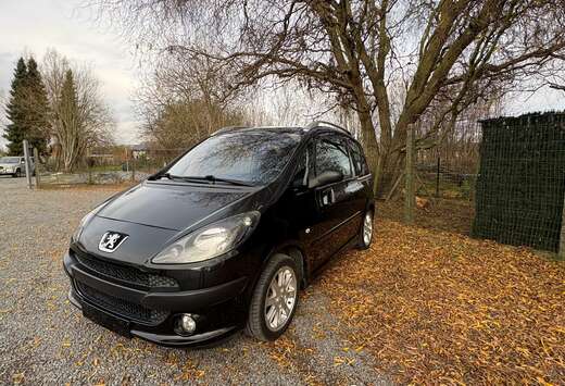 Peugeot 1007 1.4 HDi JBL