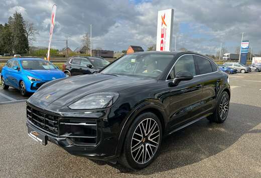 Porsche Cayenne E-Hybrid 3.0 Turbo V6 (346 kW)