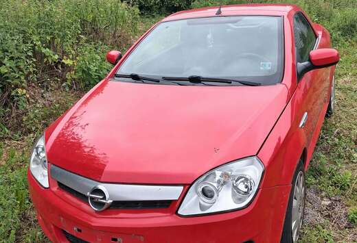 Opel Tigra Twintop 1.4i XEP 16v Linea Rossa