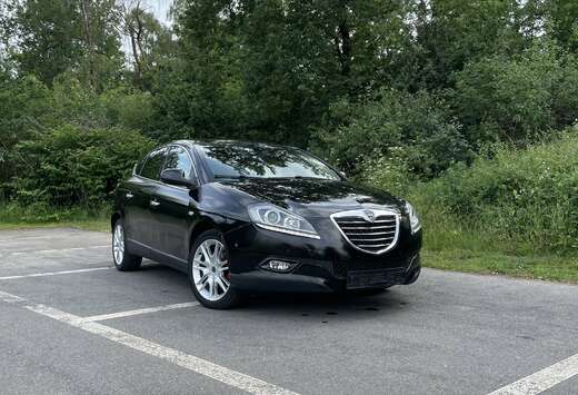 Lancia 1.6 MultiJet Silver