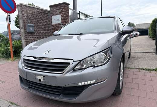 Peugeot SW 1.2 EDITION SYLE   AIRCO  NAVI  CRUISE