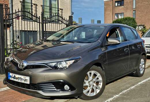 Toyota Prêt à immatriculéNew entretien