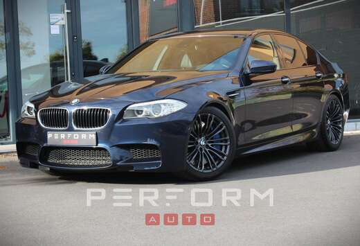 BMW 4.4i *TOP CONDITION*DEALER HISTORY*VAT DEDUCTIBLE ...