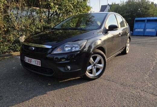 Ford 1.6 16V Aut. Style+