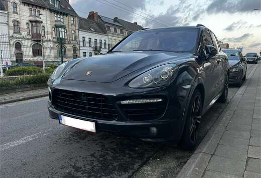 Porsche 4.8 Turbo V8 Tiptronic S