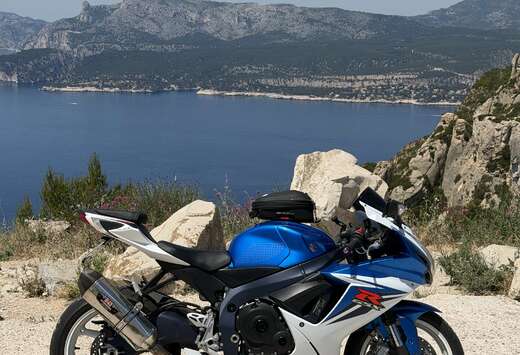 Suzuki GSX-R 600 FULL PAPIER A2