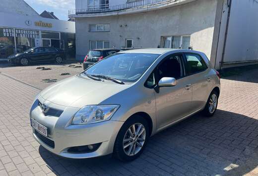 Toyota 1.6i-BOITE AUTO - PRETE A IMMATRICULER - GARAN ...