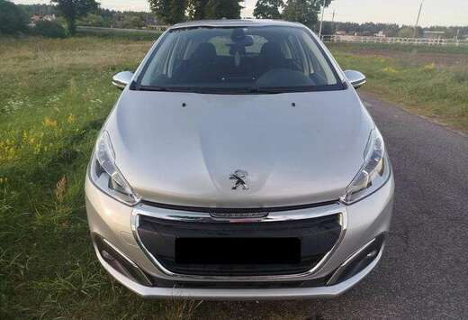 Peugeot 208 1.0i Access