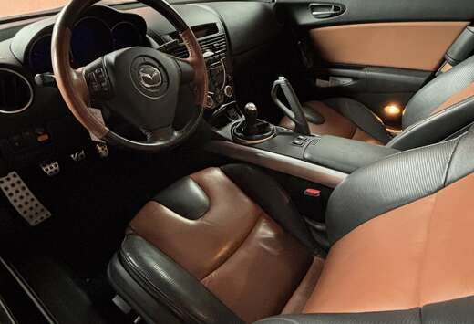 Mazda 2.6i Renesis Revolution