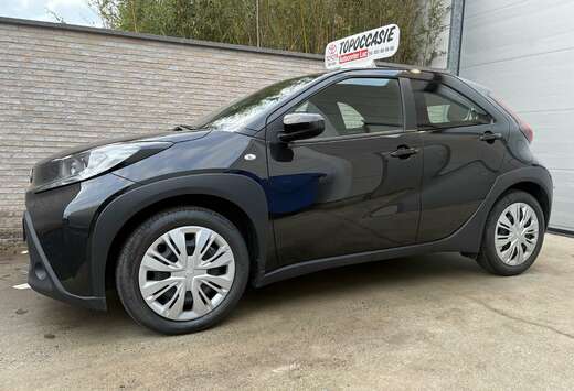 Toyota 1.0i VVT-i X-play / € 13000+ / 7850 KM