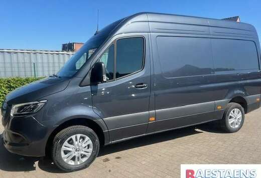 Mercedes-Benz 317 L2H2 - 50900 EX BTW - 2STUKS - TREK ...