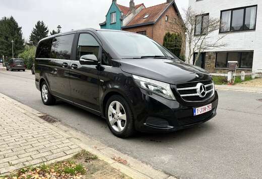 Mercedes-Benz Avantgarde, 1 Owner, 7 Seats