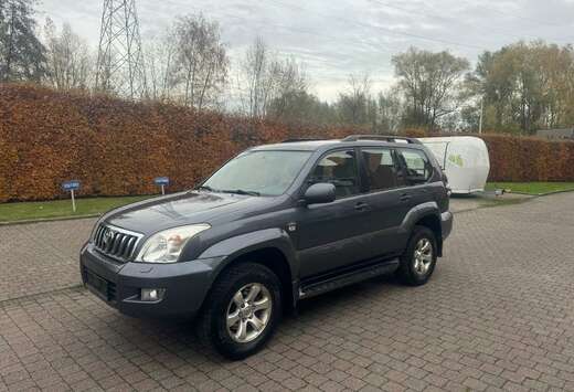 Toyota Landcruiser 3.0 Turbo D4D VIP 8places ful opti ...