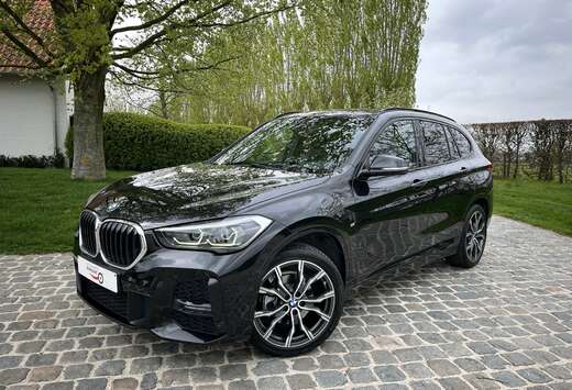 BMW 1.5i sDrive18 OPF/1eignr/M-Pack/Cam/Led/Carplay.. ...