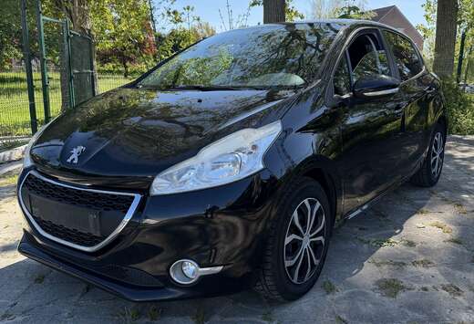 Peugeot 1.2i Active ( 1 an de garantie )