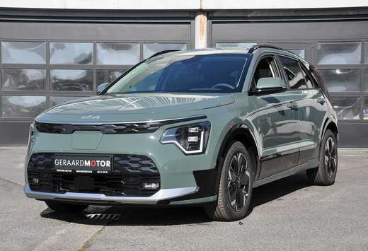 Kia - 2022 64.8 kWh Pace