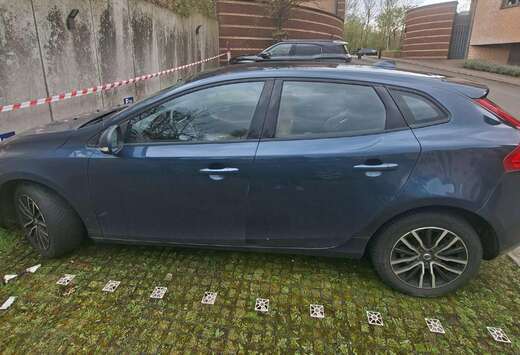 Volvo V40 2.0 T2 Sport Edition GPF (EU6d-TEMP)