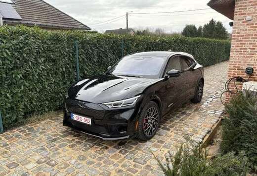 Ford Mustang Mach-E AWD GT