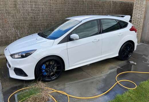 Ford Focus RS