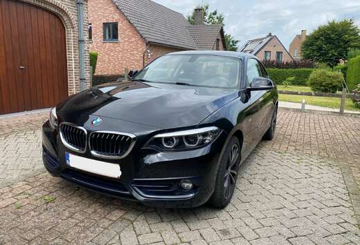 BMW 218i Coupe Sport Line