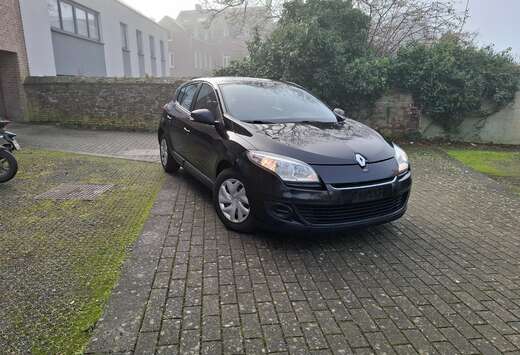 Renault PRETE A IMMATRICULÉ AVEC 1AN DE GARANTIE